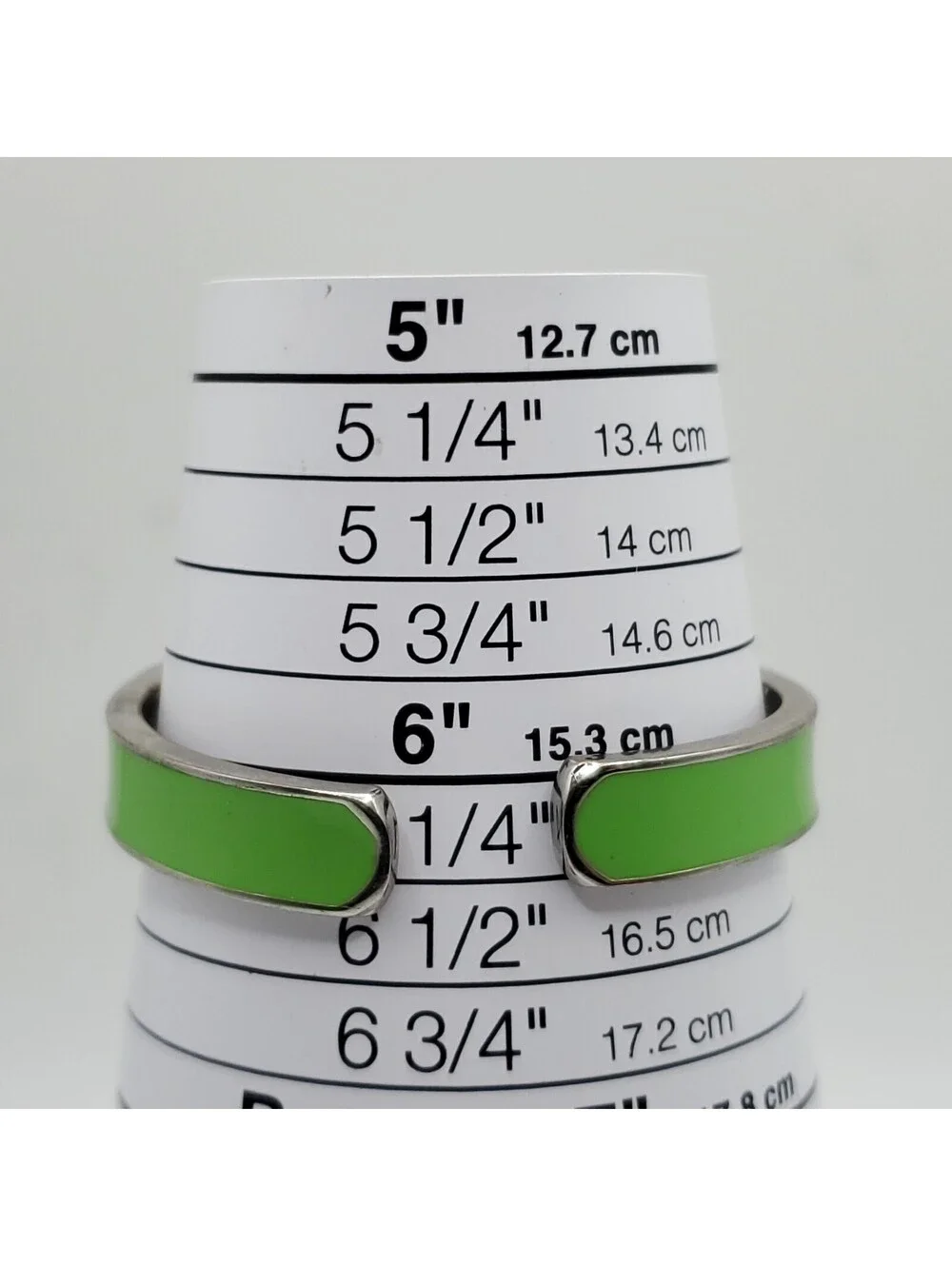 Geneva Platinum Womens Watch 34mm Green Silver Cuff Band New Battery